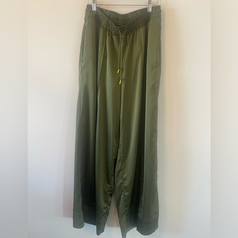 IVY PARK  x ADIDAS WIDE LEG PANT